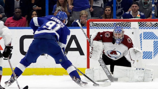 Stamkos has 4 points, Lightning beat Avalanche 7-1