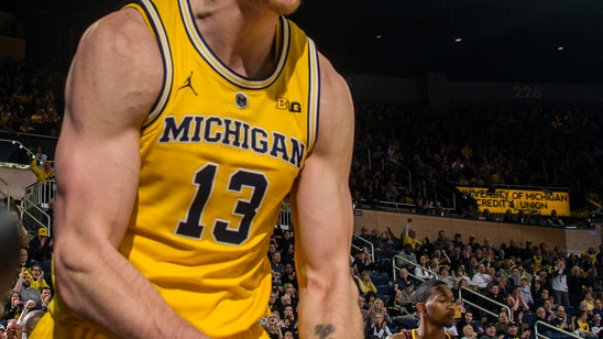 Matthews lifts No. 5 Michigan over Minnesota