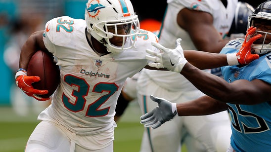 RB Kenyan Drake disappears in Dolphins' sputtering offense