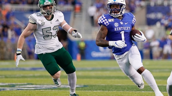 Kentucky rolls past Eastern Michigan 38-17; QB Wilson hurt