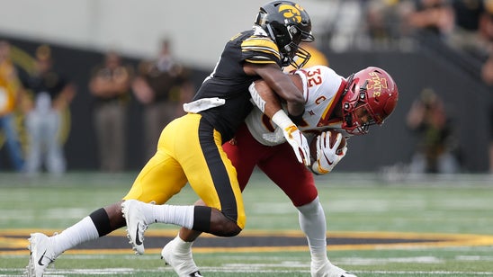 Iowa's struggling offense lags behind its brilliant defense