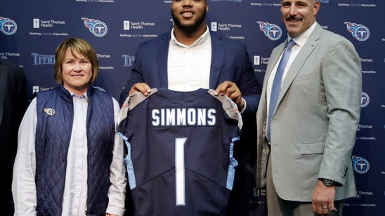 Titans agree to terms with 2 draft picks before rookie camp