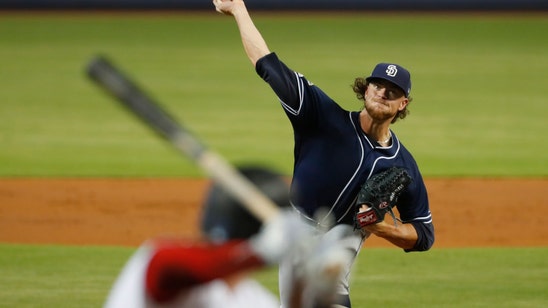 Padres' Paddack loses no-hitter in 8th inning on Castro's HR