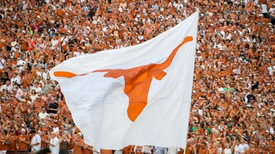 Texas Football Recruiting: RB Daniel Young Commits