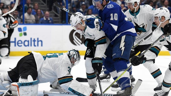 Stamkos scores twice, leads Lightning past Sharks 6-3