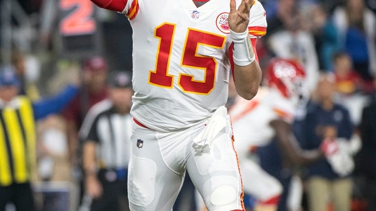 Gruden praises Mahomes before Chiefs-Raiders game