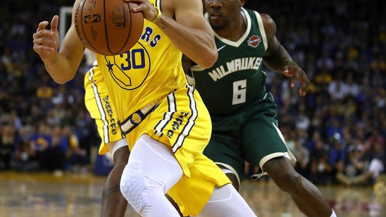 Curry injured, Bucks snap Warriors’ 8-game win streak