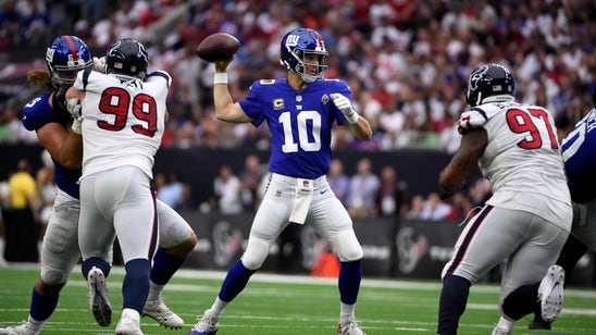 New York Giants' Eli Manning hitting stride again at age 37