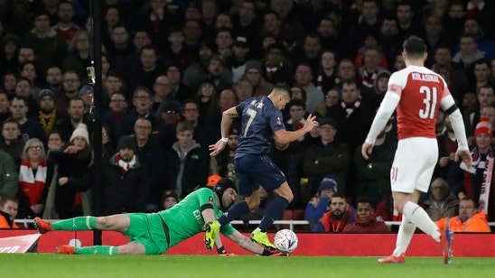 FA Cup: Sanchez scores on Arsenal return as United advances