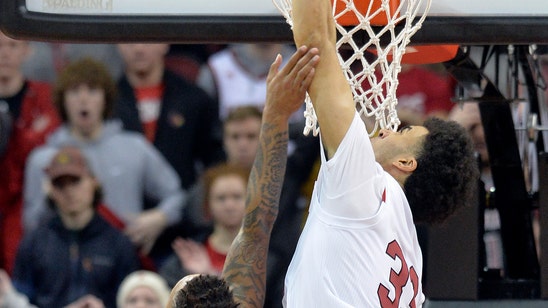 No. 16 Louisville avoids late disaster, beats Clemson 56-55