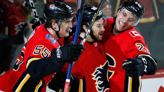 Tkachuk’s 1st hat trick leads Flames past Golden Knights 6-3