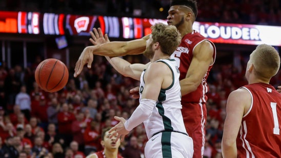 Winston outduels Happ in Michigan State win