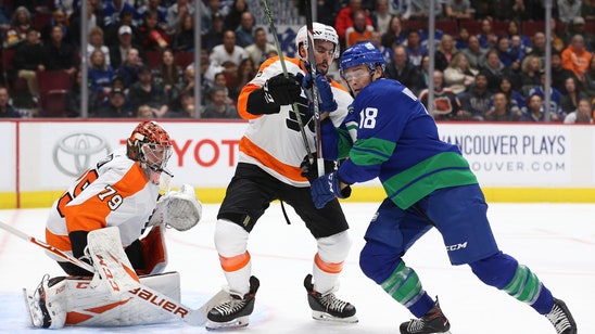Pearson scores in shootout, Canucks beat Flyers 3-2