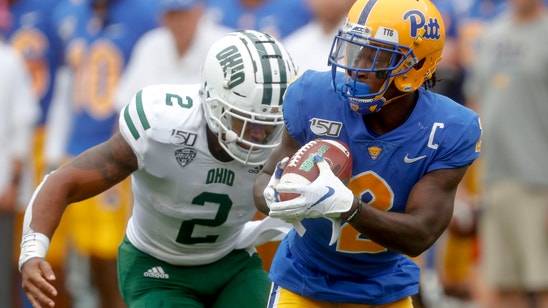 Pickett throws for 321 yards, Pitt clamps down on Ohio 20-10