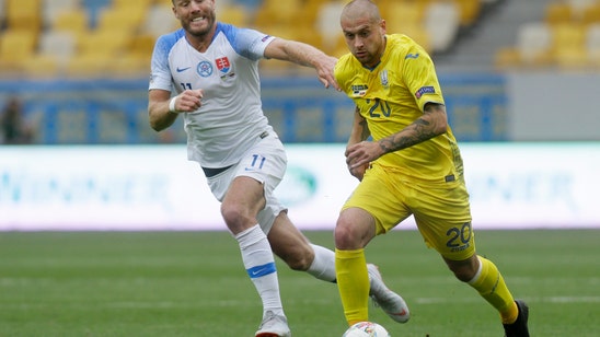 Zenit signs Rakitskiy amid criticism from Ukraine fans