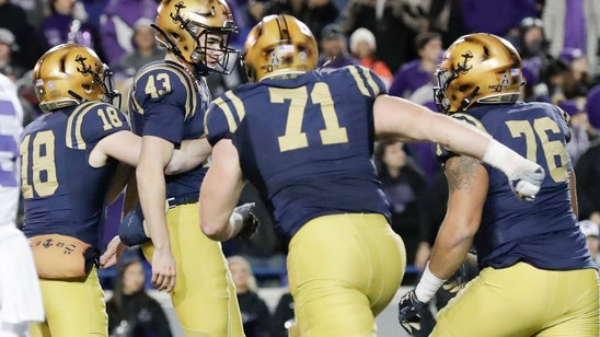 Trick play, FG lift No. 21 Navy over Kansas State 20-17