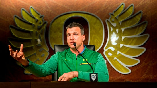 Ducks clearly need to keep Justin Herbert healthy in 2018