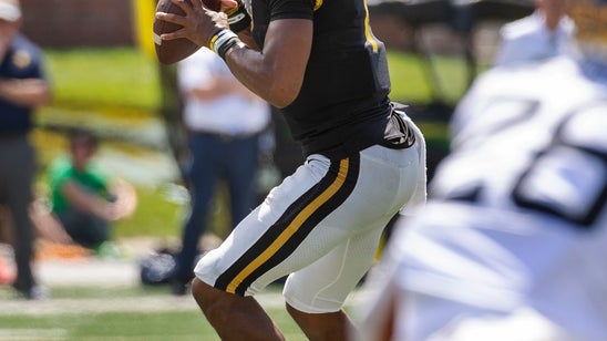 Missouri rolls to 38-7 win over West Virginia in home opener