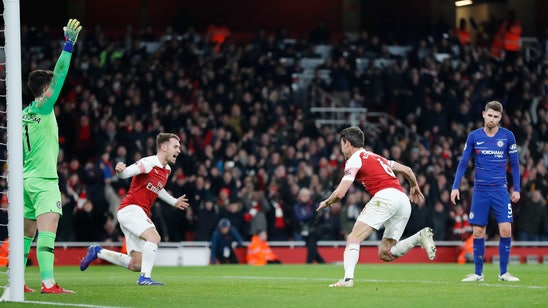 Arsenal beats Chelsea 2-0 to open up pursuit of 4th in EPL