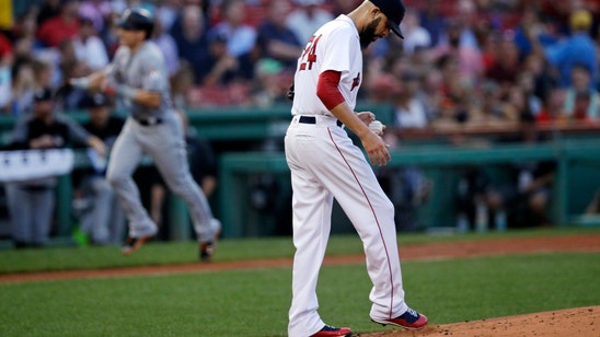 Red Sox starter Price leaves after line drive hits left hand