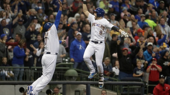 Braun hits 2 HRs, Brewers beat Tigers to keep pace with Cubs