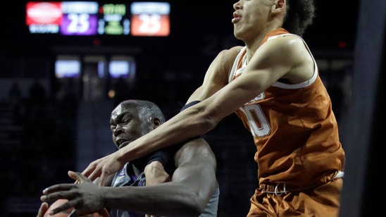 Texas pulls away from short-handed Kansas State, 67-47