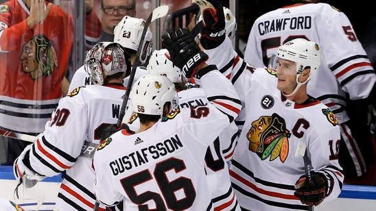 Gustafsson’s goal gives Blackhawks 5-4 OT win over Panthers