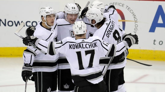 Toffoli scores 2 early in 3rd period, Kings beat Devils 5-1