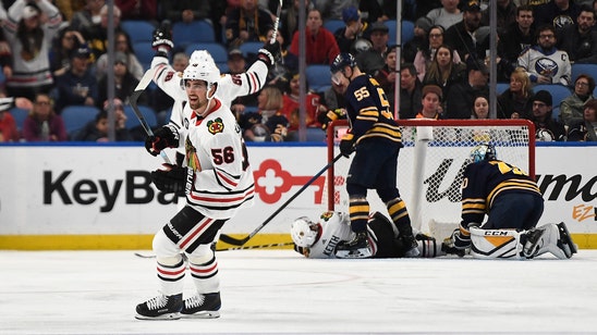 Patrick Kane leads Blackhawks in 7-3 rout of Sabres