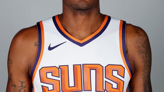 Wizards complete trade to acquire Ariza from Suns