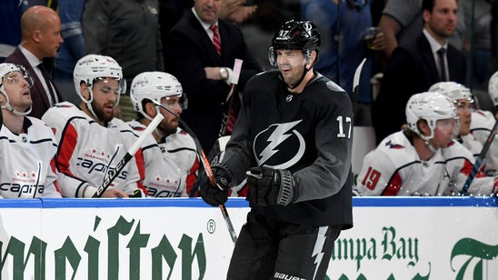 Killorn scores 3 as Lightning beat Capitals 6-3