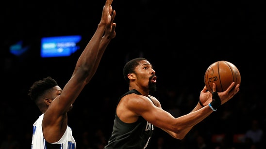 Nets say Dinwiddie being evaluated for right thumb injury
