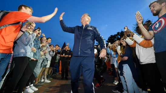 Pearl, revamped Auburn team trying to sustain success