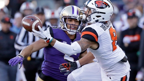 No. 17 Washington builds big lead, beats Oregon State 42-23