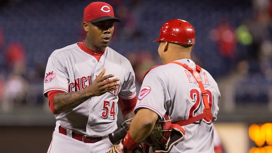 Chapman back with Reds