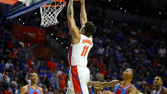 Johnson leads way, Florida beats undermanned Ole Miss 71-55