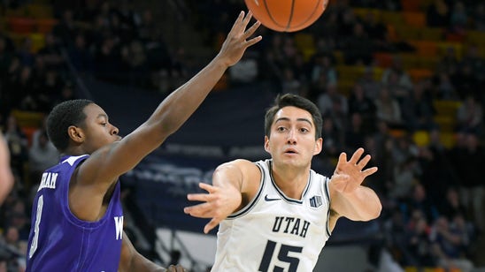 Bean scores 18, No. 17 Utah State routs Weber State 89-34