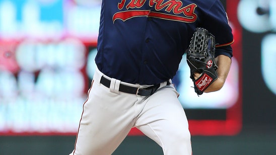 Odorizzi wins, Twins rally past Royals 5-4 after Mauer honor