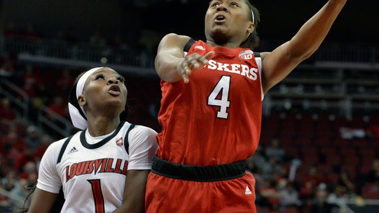 Durr scores and dishes as No. 5 Louisville beats Nebraska