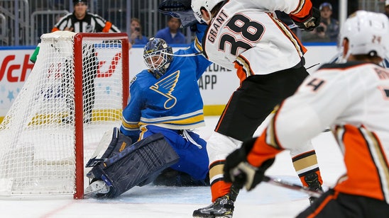 Grant gets first hat trick, Ducks top Blues 4-1