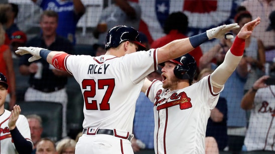 Donaldson leads HR parade as Braves beat Pivetta, Phillies