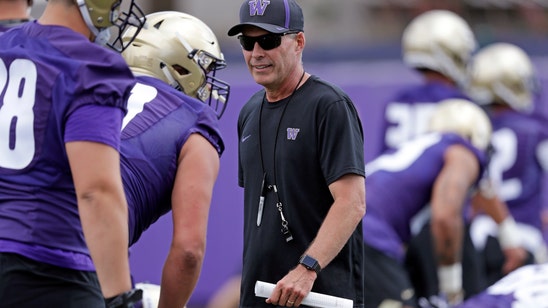 Huskies lead Pac-12 favorites in search of league redemption