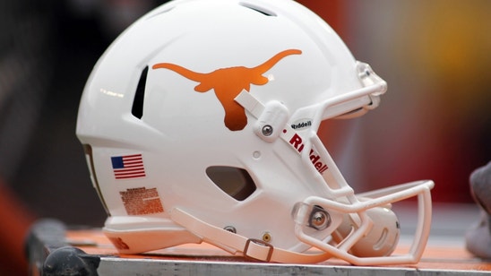 Texas Football Recruiting: OL Barton Clement Puts School in His Top 5