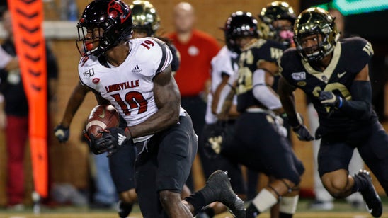 Louisville looks to pull off upset against No. 3 Clemson