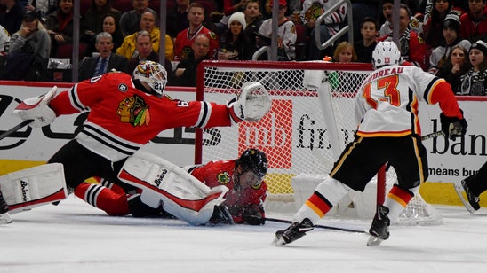 Gaudreau scores twice as Flames beat Blackhawks 4-3