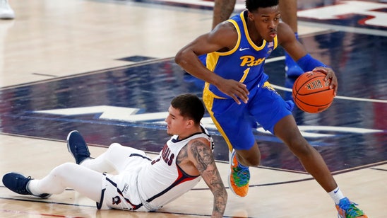 Pitt pulls away from Robert Morris 71-57