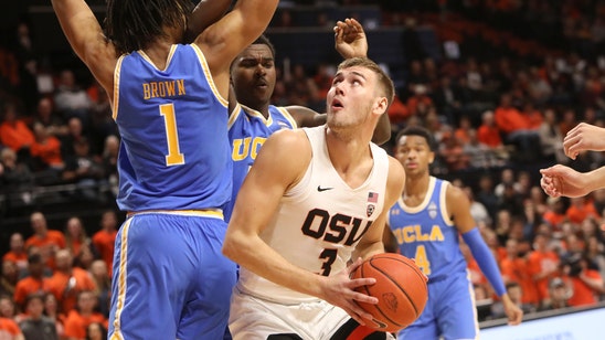 Kelly, balanced Oregon St. beat UCLA 79-66