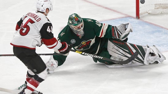 Archibald scores twice, Coyotes rally past Wild 4-3