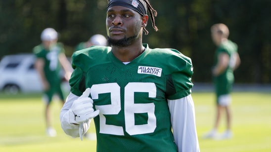 Jets' Bell feels healthy, rested and ready for '500 touches'