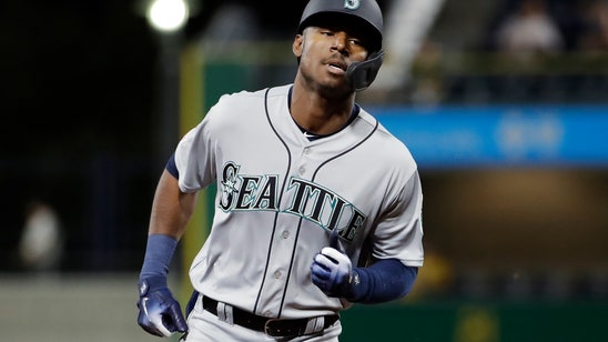 Lewis hits fifth homer in nine days, Mariners top Bucs 4-1